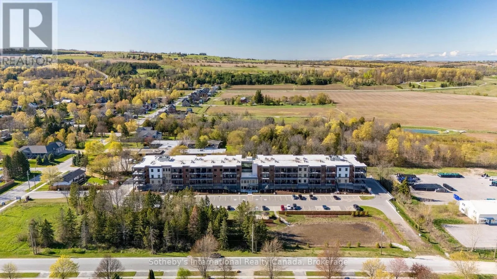 Suite 411 corner penthouse interior at The Brix, Creemore